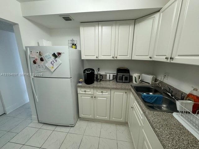 AVANT GARDE CONDO · #1203 in Hallandale Beach - Photo 14