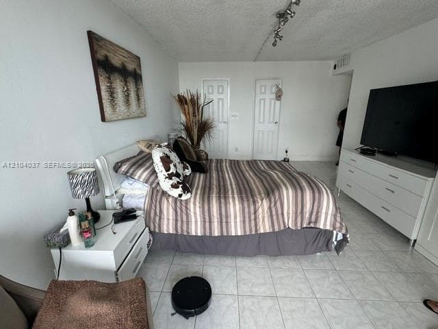 AVANT GARDE CONDO · #1203 in Hallandale Beach - Photo 21