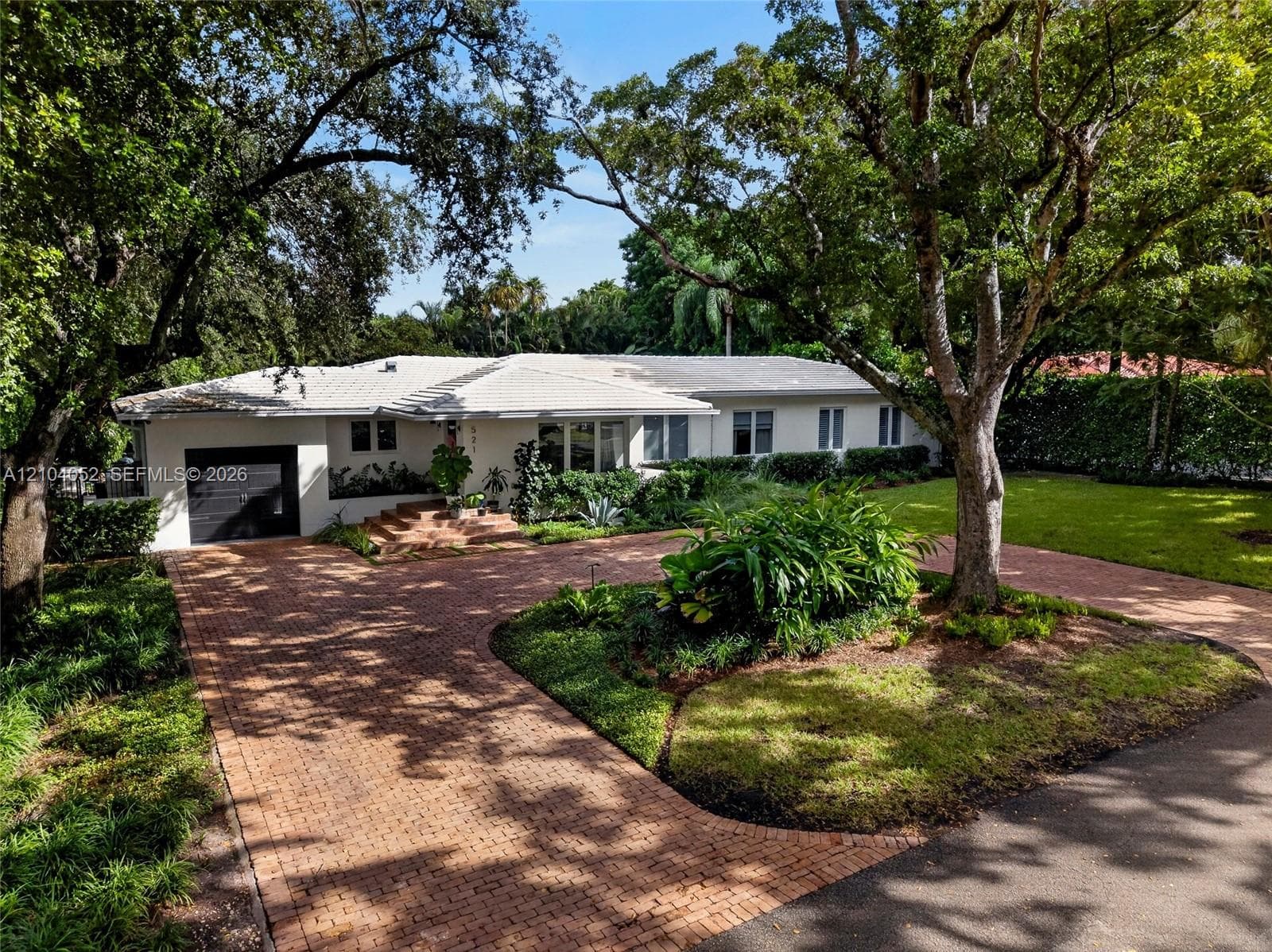 521 San Juan Dr photo 2