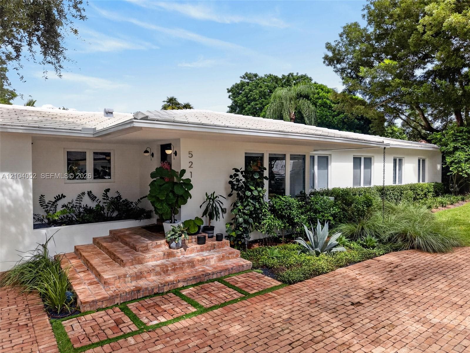 521 San Juan Dr photo 4
