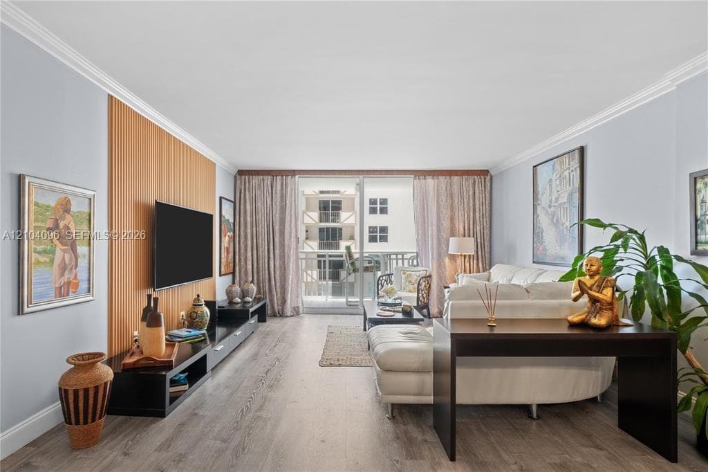 Plaza Towers South Condom · #1112 in Hallandale Beach - Photo 3