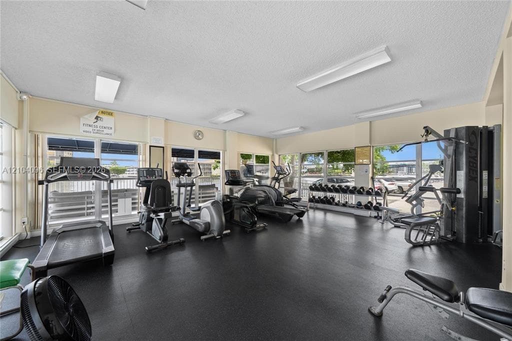 Plaza Towers South Condom · #1112 in Hallandale Beach - Photo 29