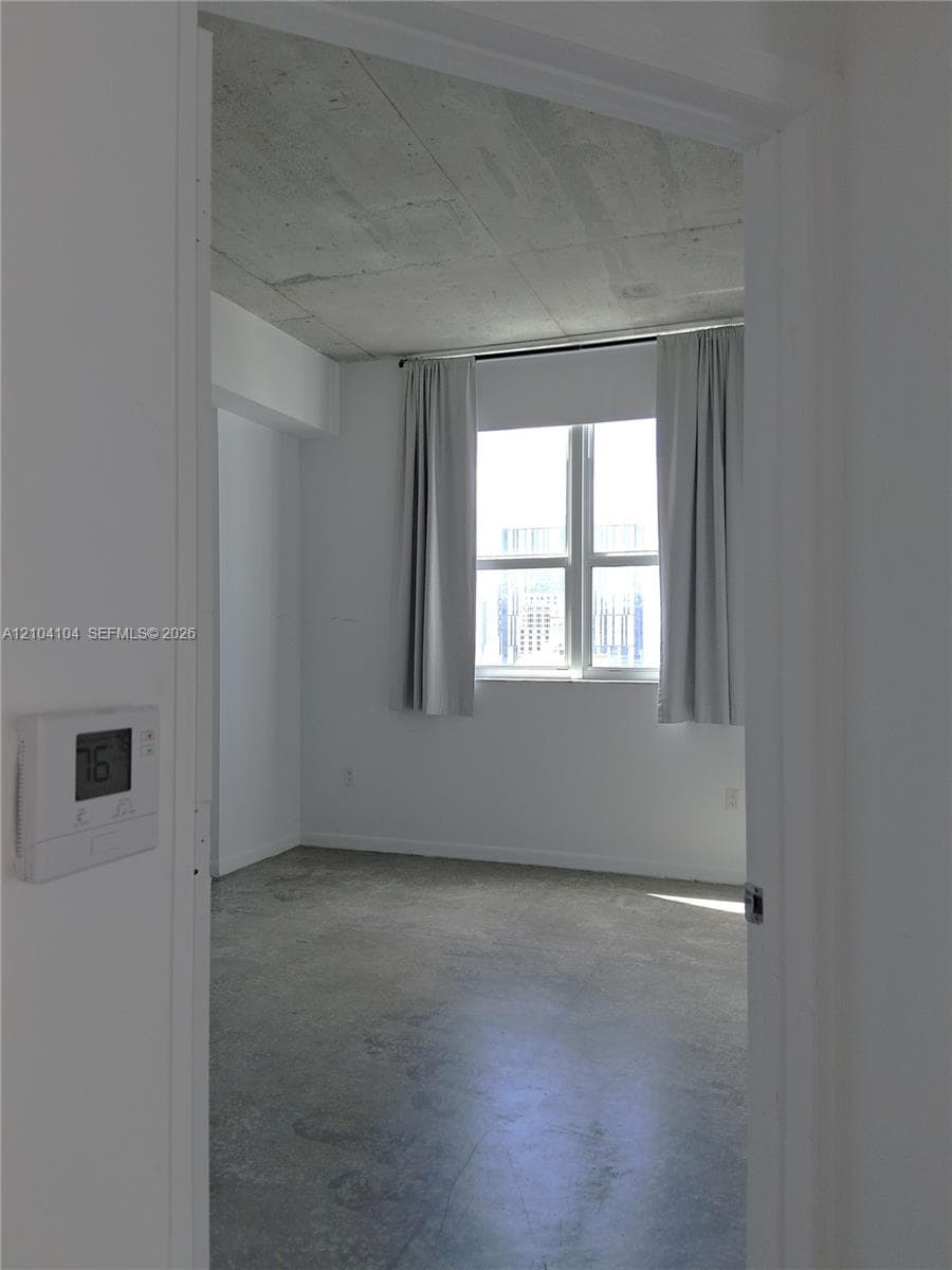 Loft Downtown II · #2013 in Miami - Photo 9