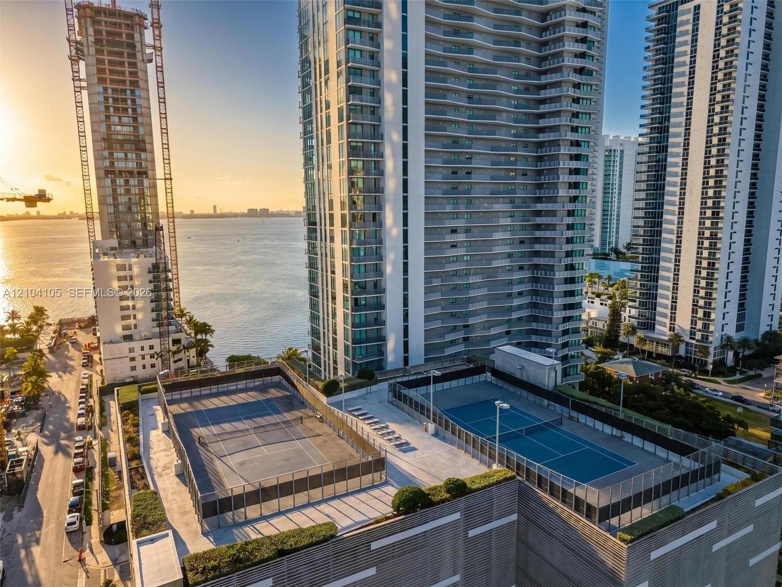 Icon Bay · #PH 4104 in Miami - Photo 27