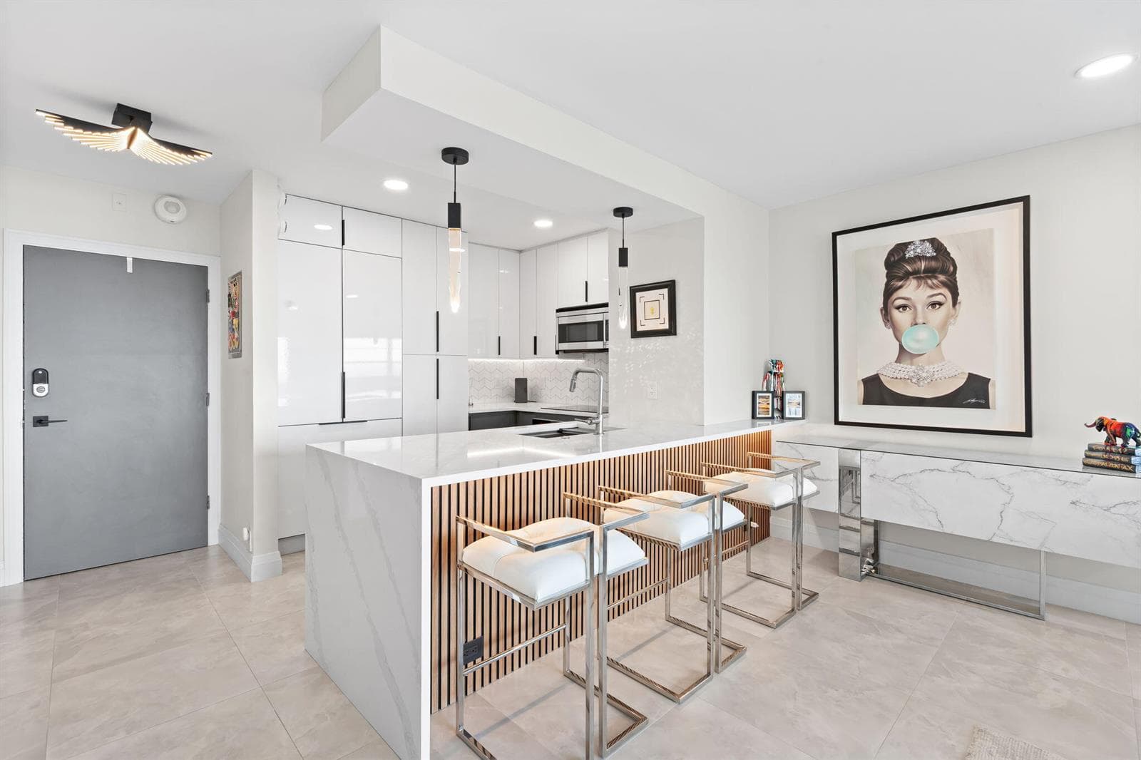 12-web-or-mls-133 N Pompano Beach Blvd,