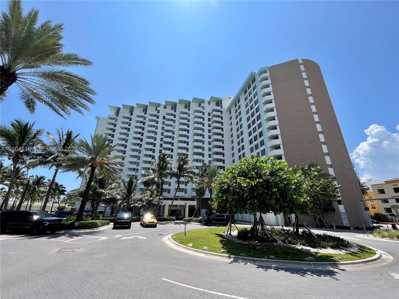Triton Tower · #1242 in Miami Beach - Photo 16