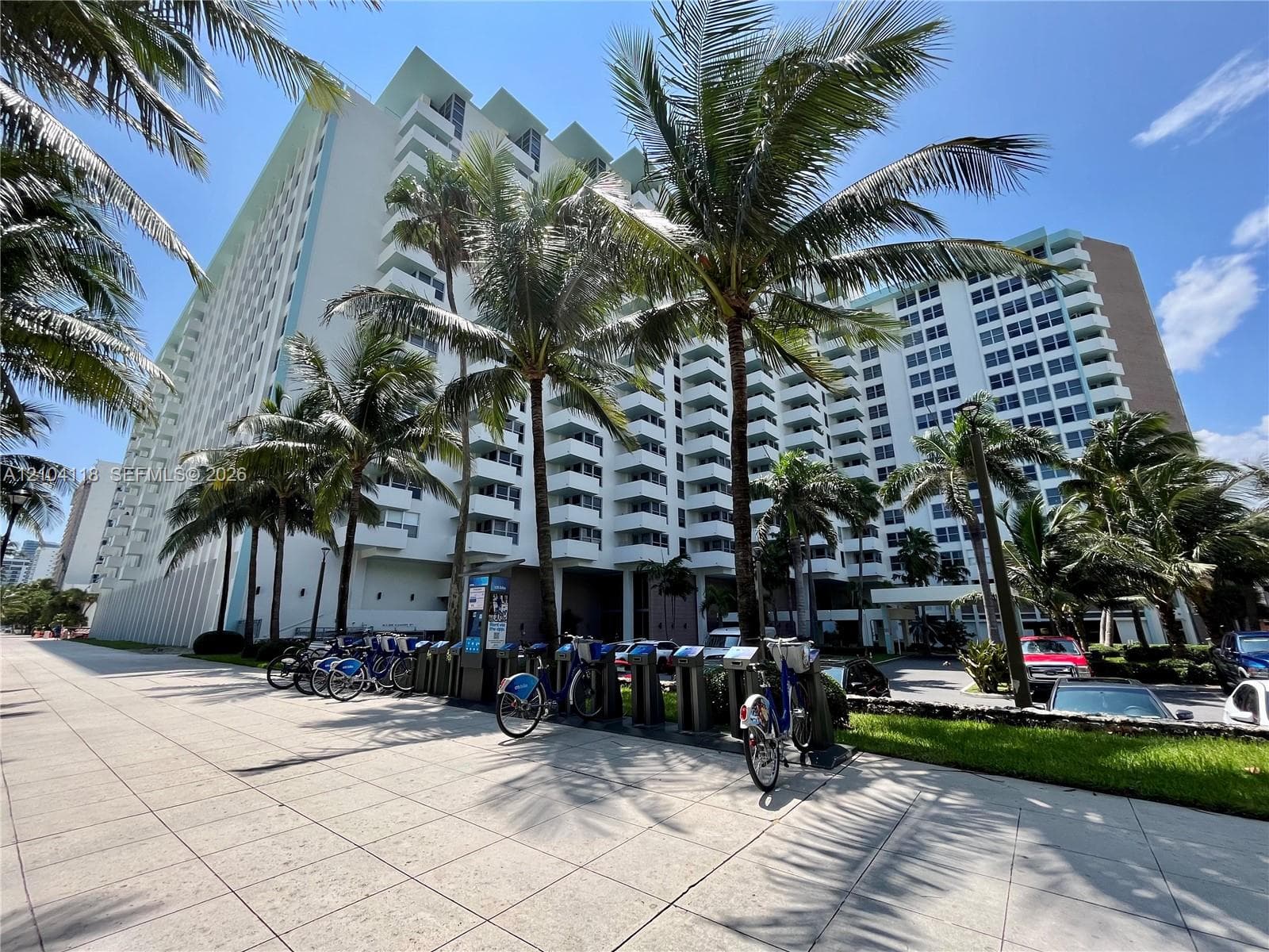Triton Tower · #1242 in Miami Beach - Photo 24