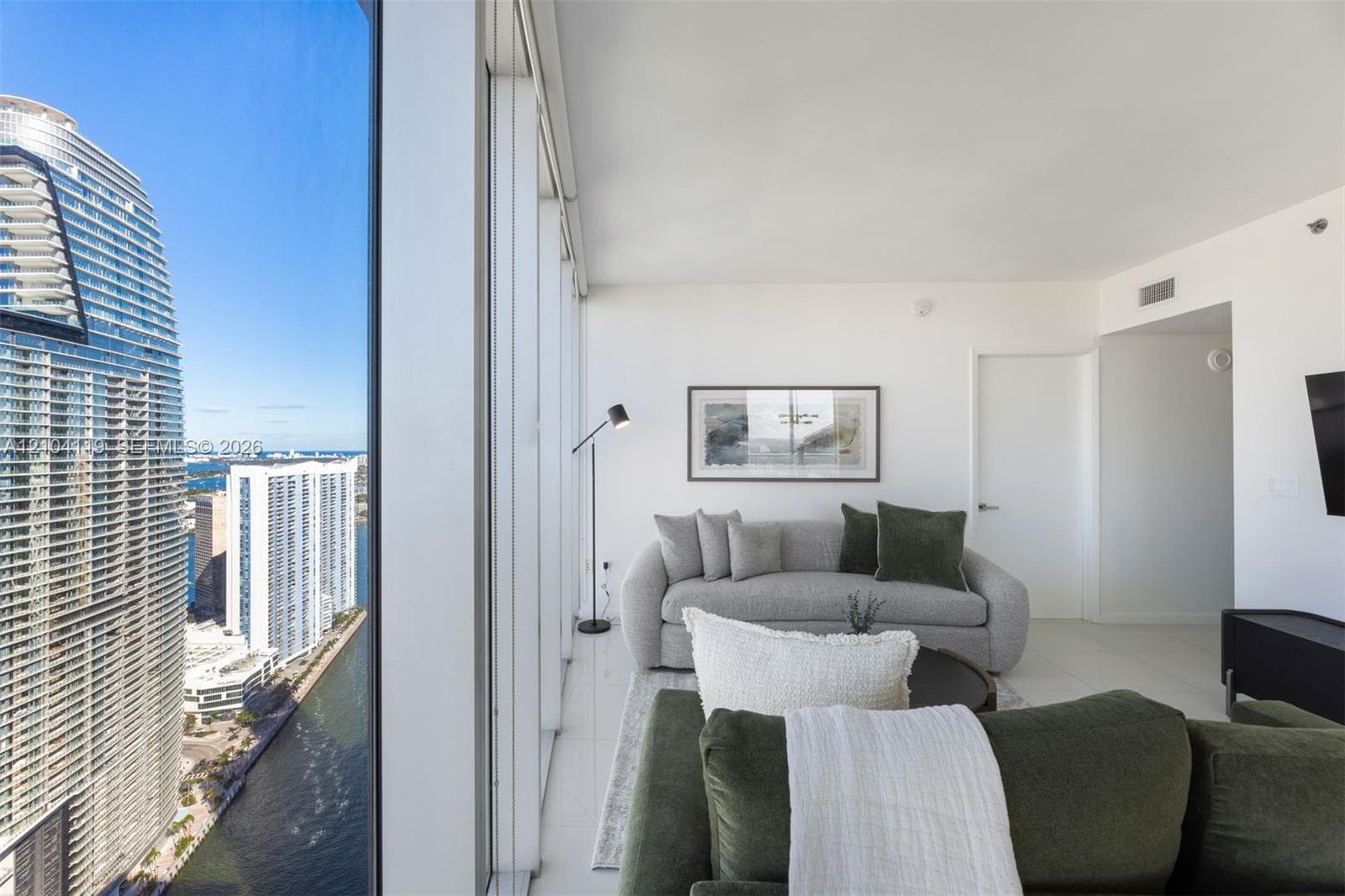 Icon Brickell III · #4804 in Miami - Photo 1