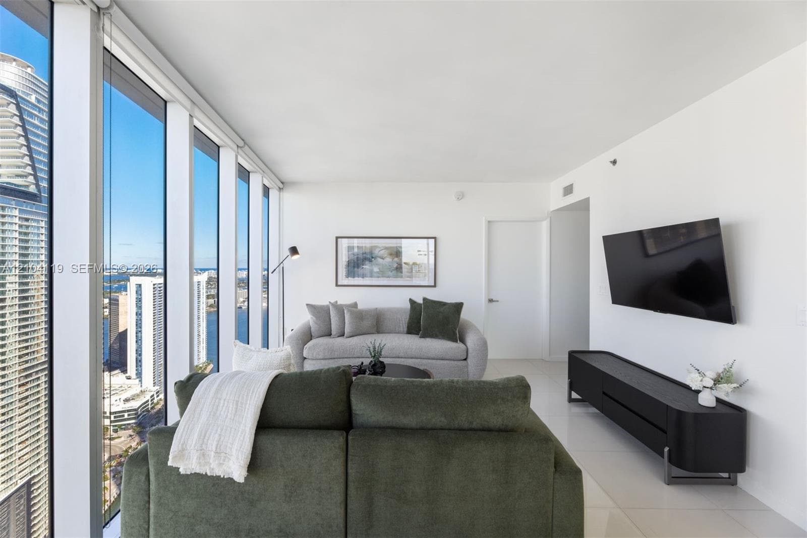 Icon Brickell III · #4804 in Miami - Photo 33