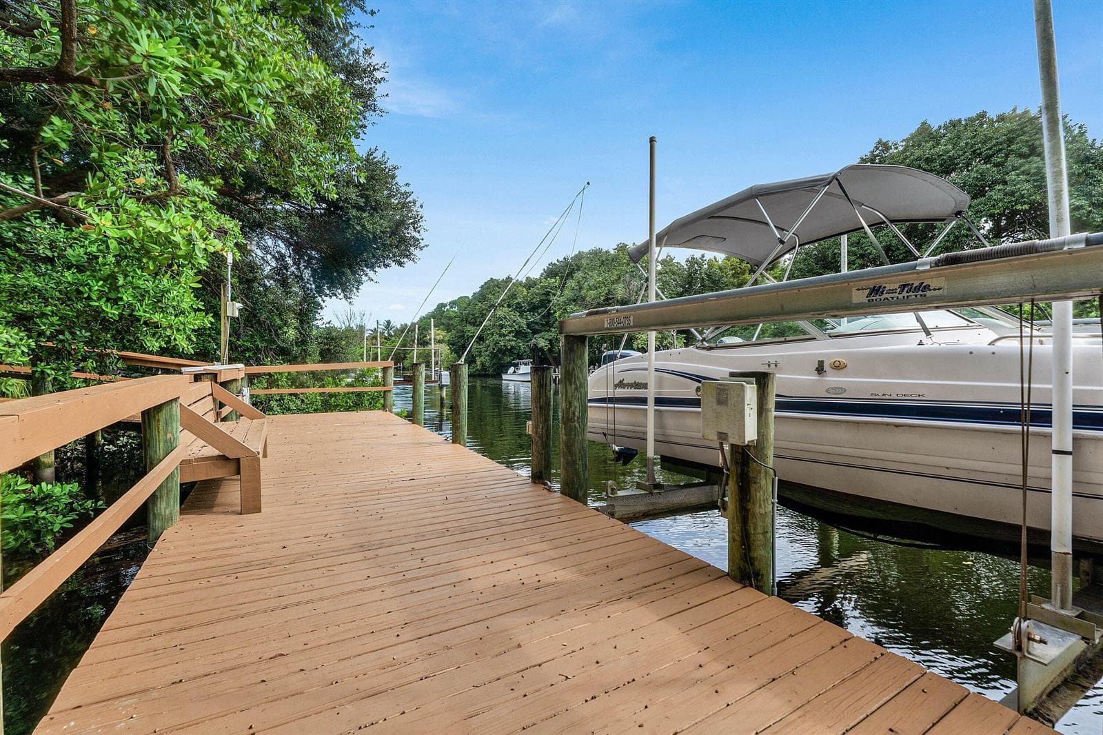 Dock