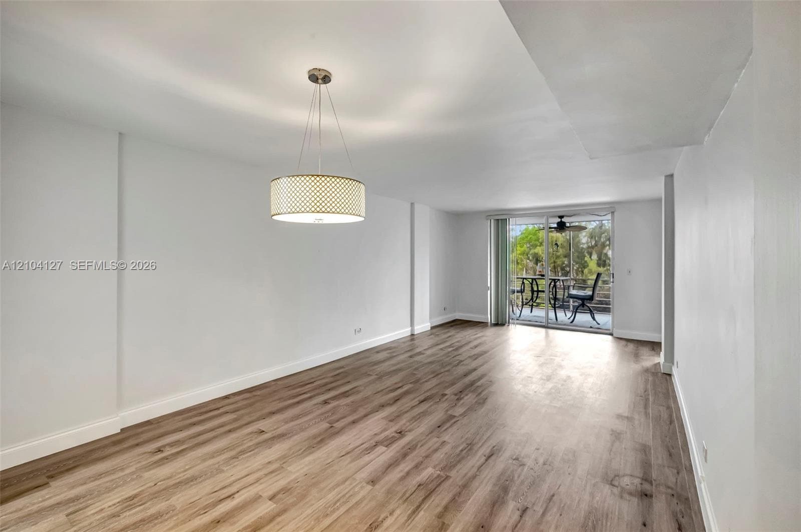 WHITE HOUSE · #205 in North Miami Beach - Photo 3