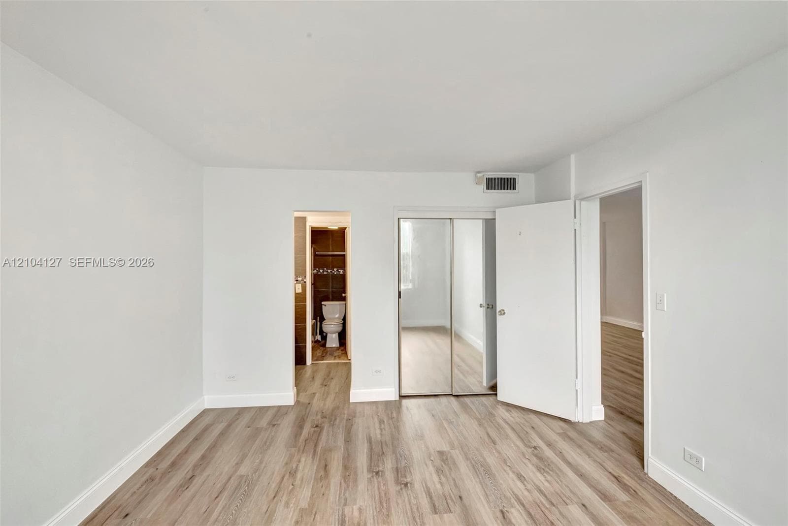WHITE HOUSE · #205 in North Miami Beach - Photo 10