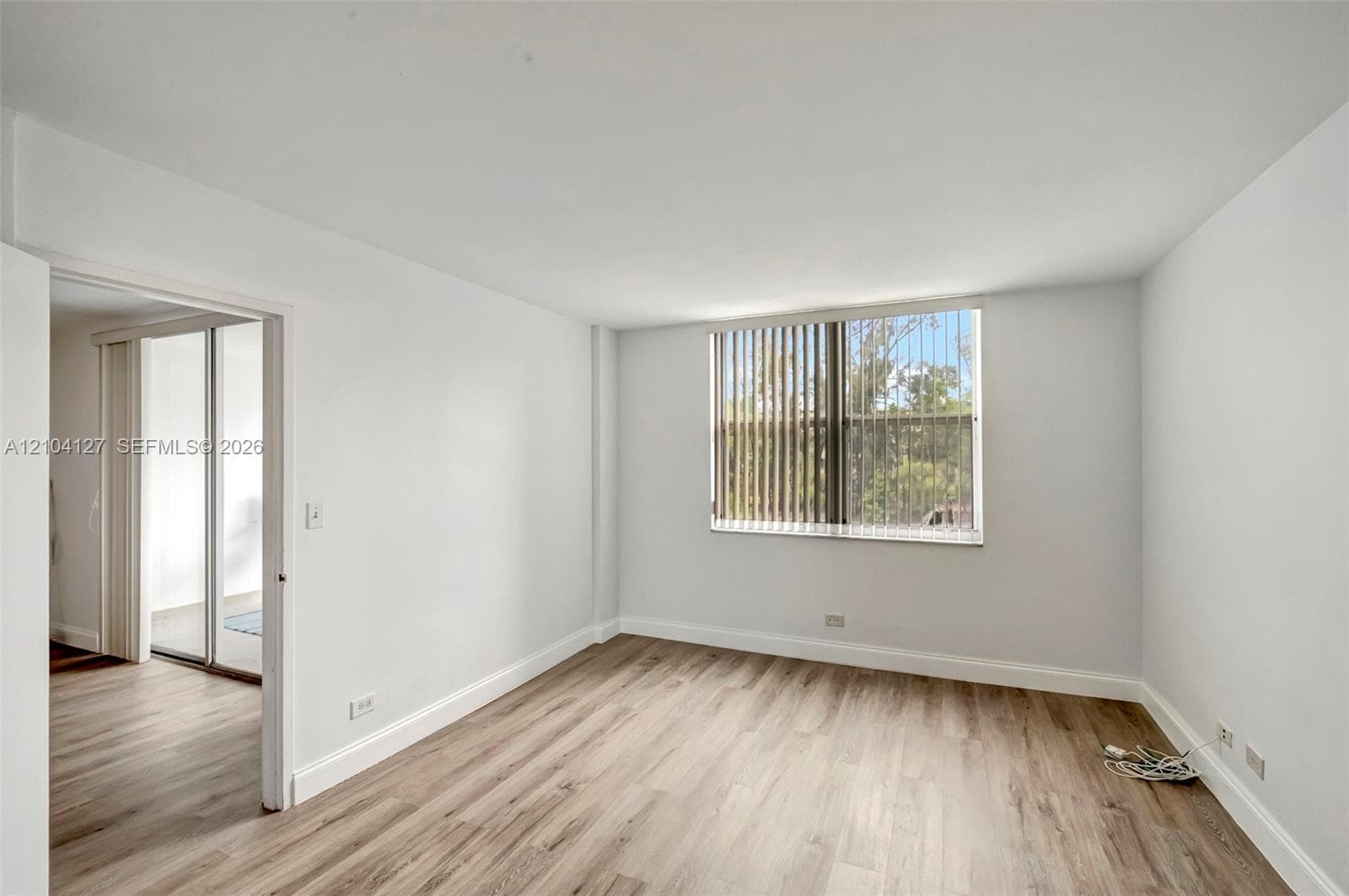 WHITE HOUSE · #205 in North Miami Beach - Photo 8