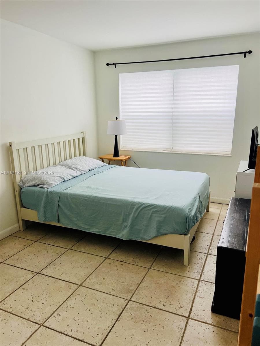 SUNSHINE BAY CONDO · #207 in Miami Beach - Photo 22