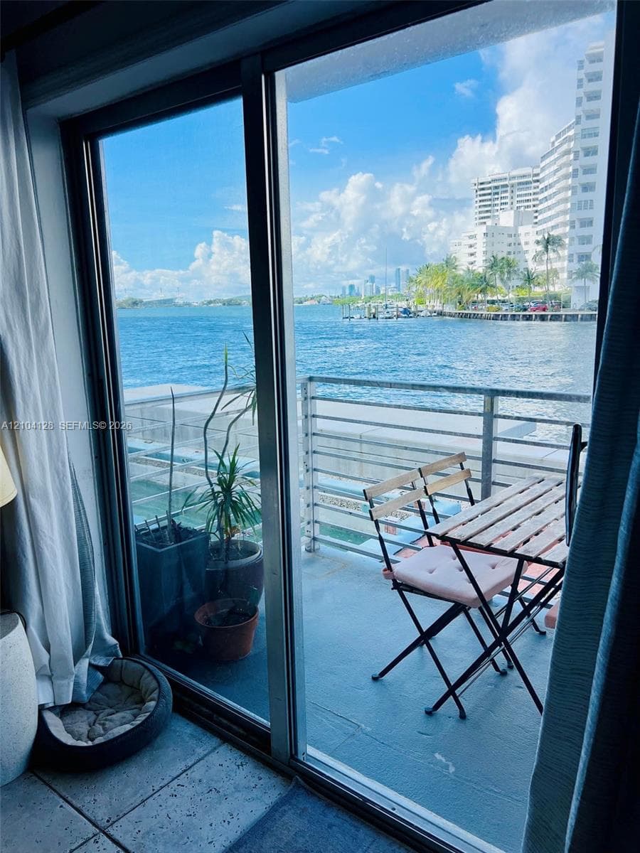 SUNSHINE BAY CONDO · #207 in Miami Beach - Photo 32