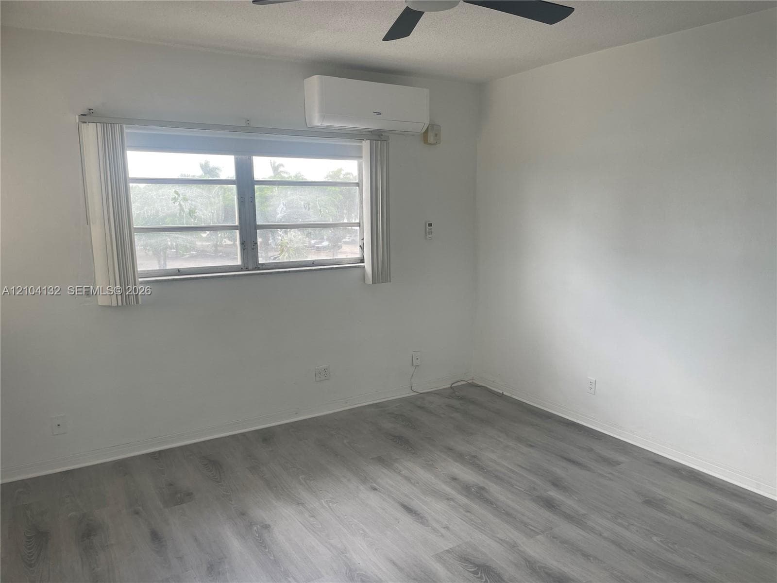 Eldorado Condo · #24C in Hallandale Beach - Photo 13