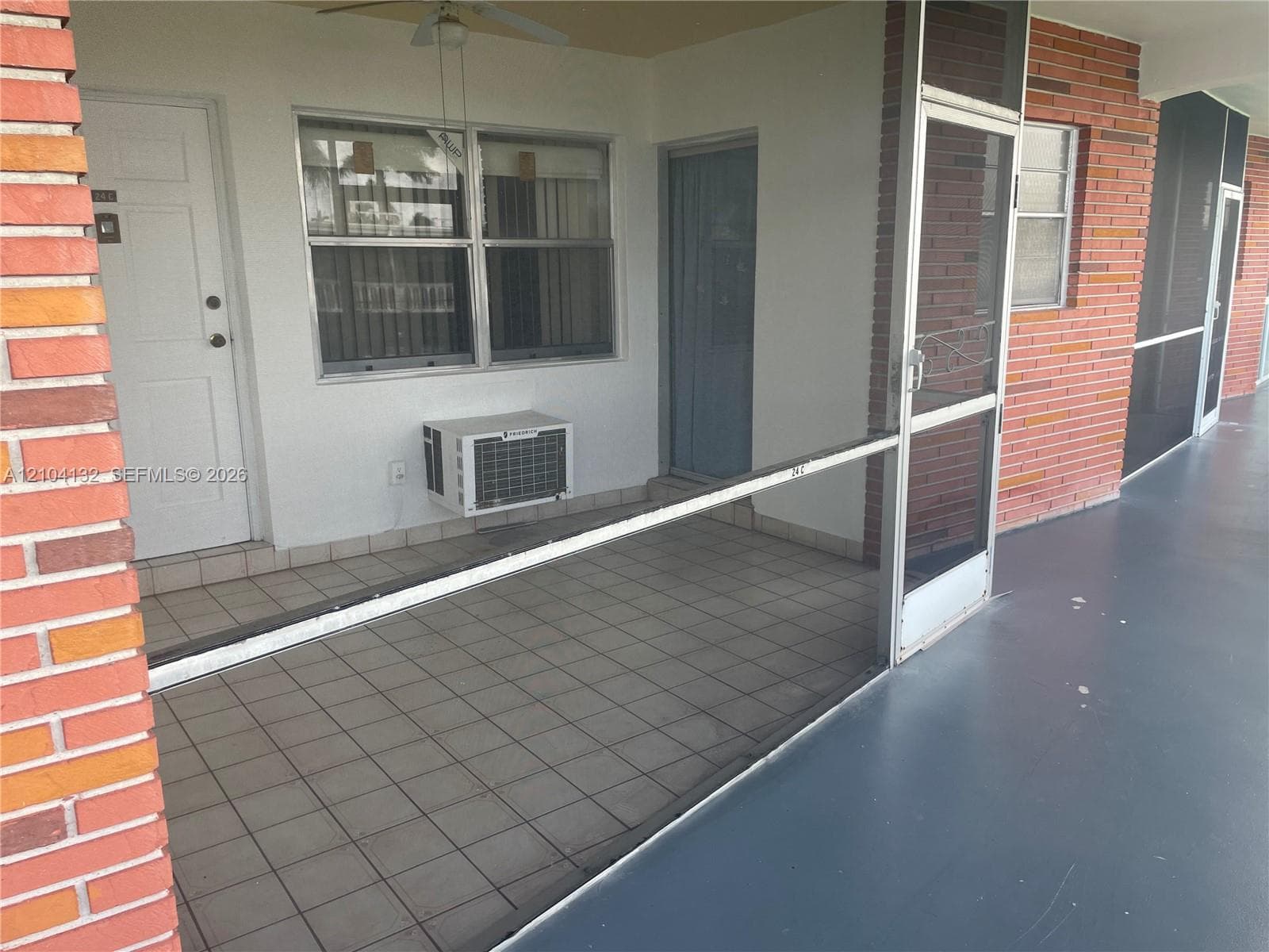 Eldorado Condo · #24C in Hallandale Beach - Photo 4