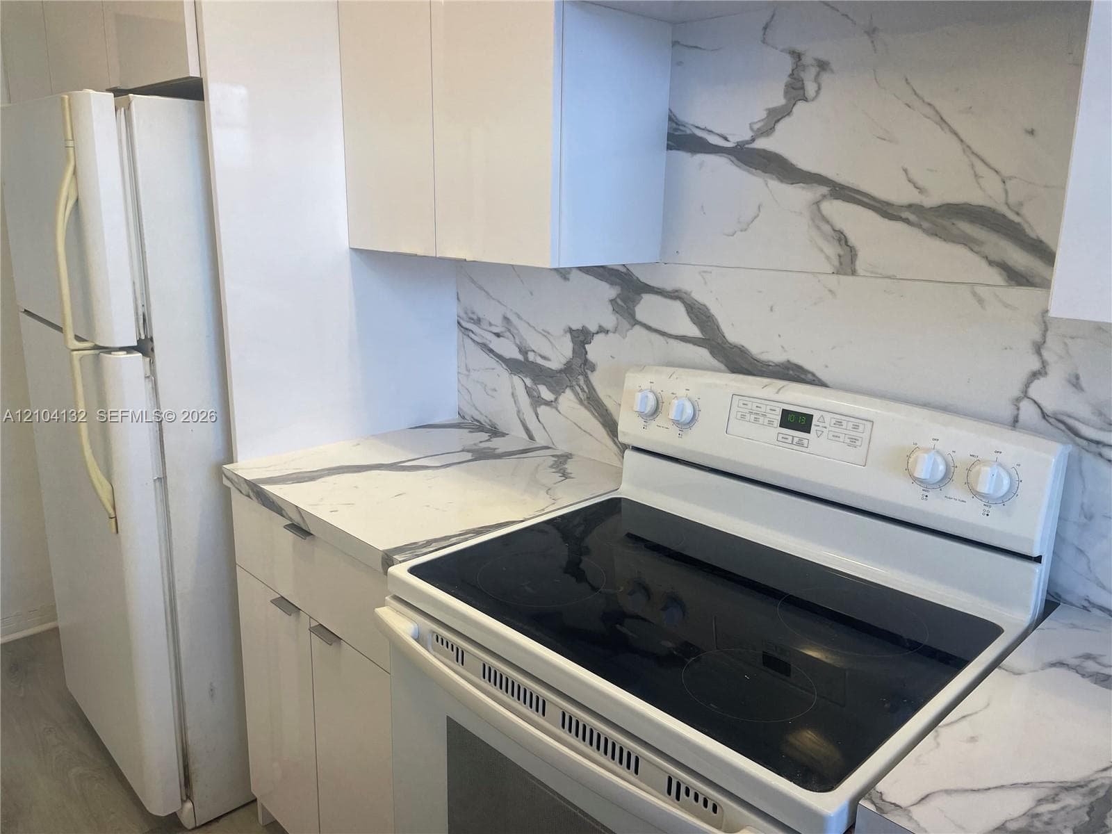 Eldorado Condo · #24C in Hallandale Beach - Photo 8