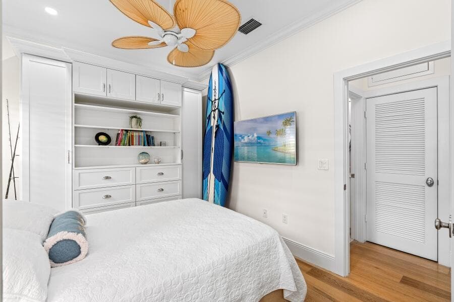 dash_BEDROOM_2_ANGLE_LEFT