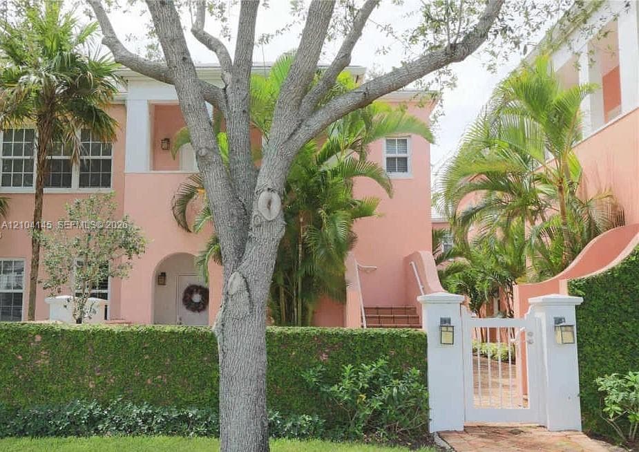 Bermuda Village · #5 in Coral Gables - Photo 1