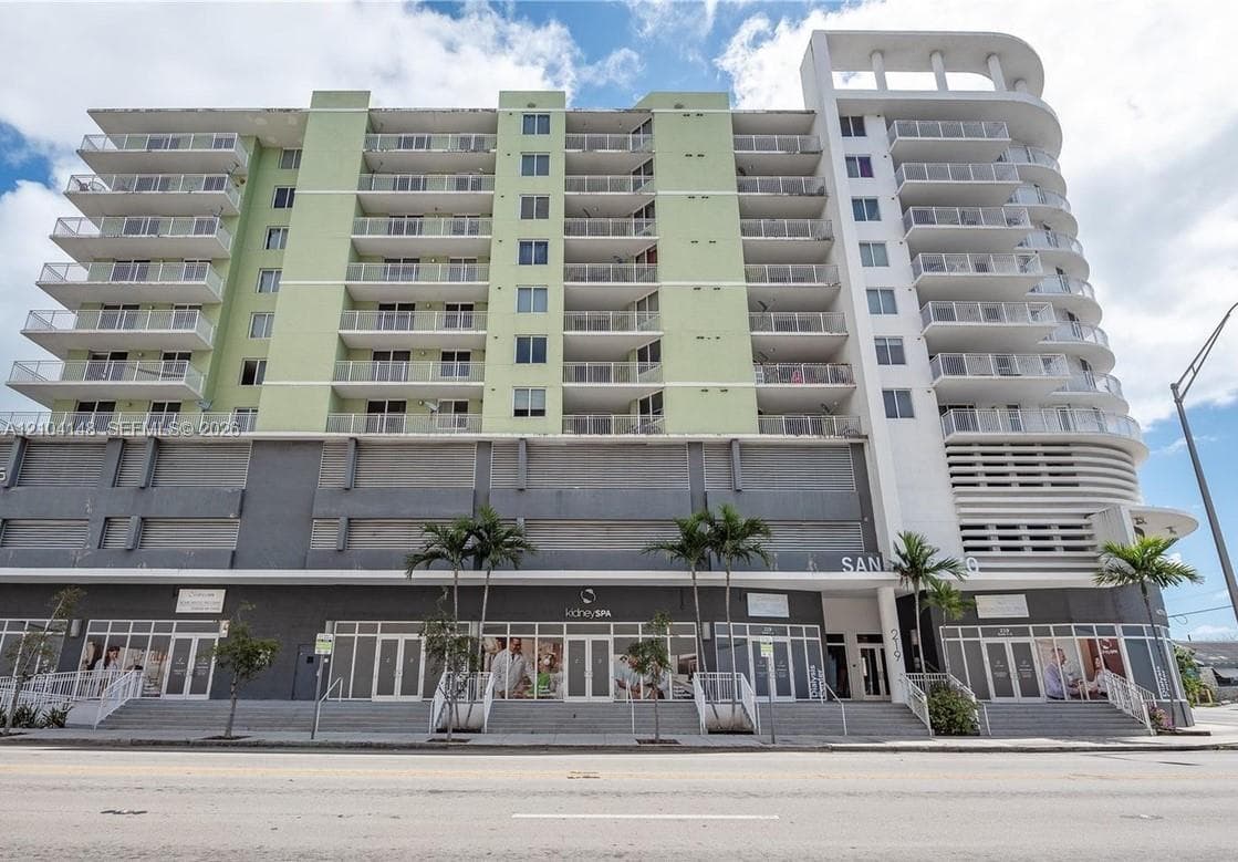 SAN LORENZO CONDO · #408 in Miami - Photo 2