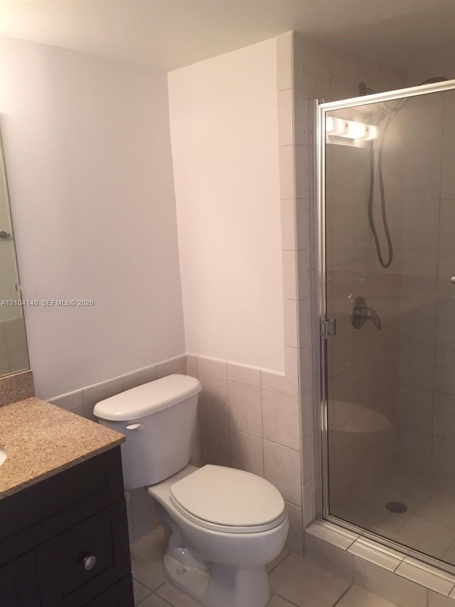 2ND BATHROOM