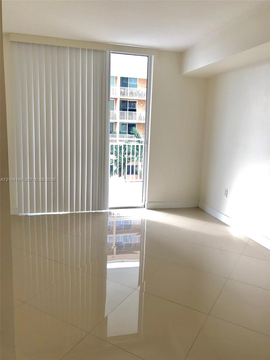 SAN LORENZO CONDO · #408 in Miami - Photo 12