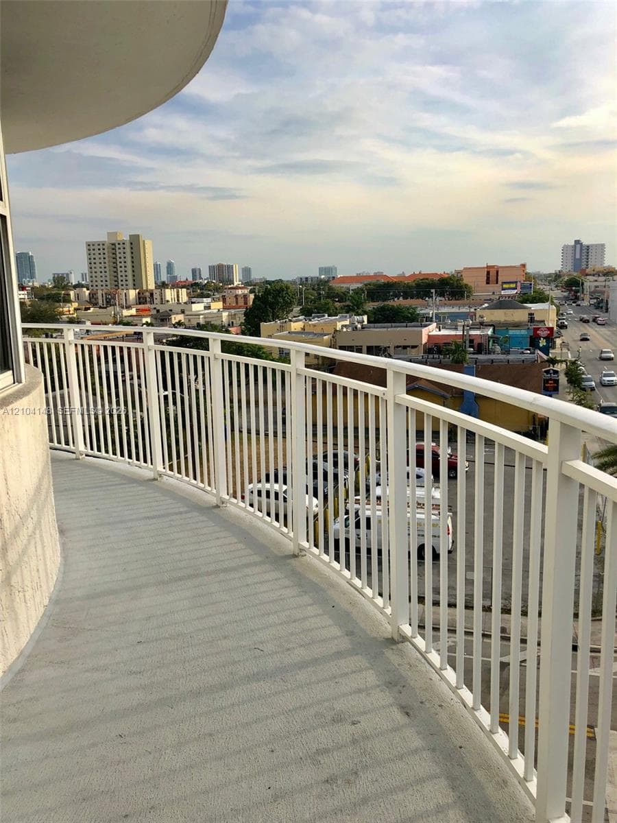 SAN LORENZO CONDO · #408 in Miami - Photo 9