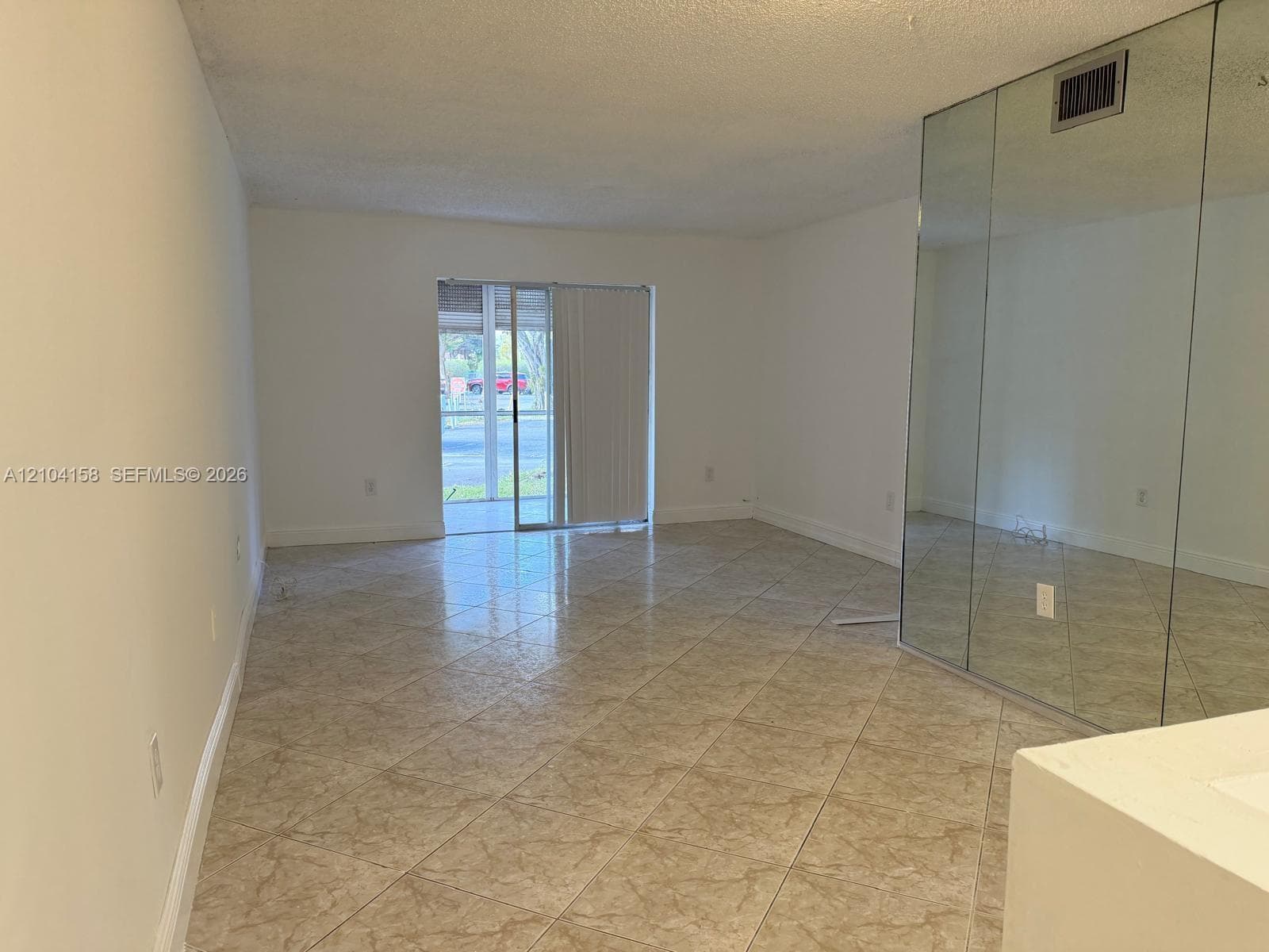 HERITAGE CIRCLE CONDO · #2-1C in Deerfield Beach - Photo 2