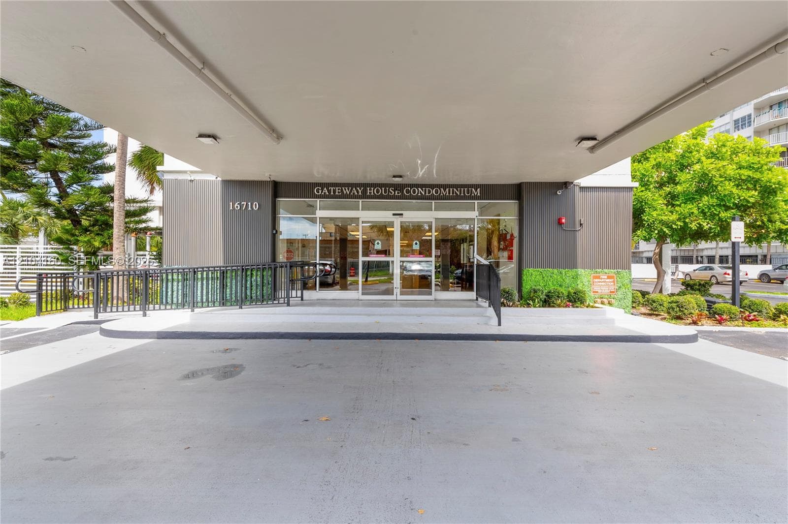 GATEWAY HOUSE CONDO - SOU · #608 in North Miami Beach - Photo 23