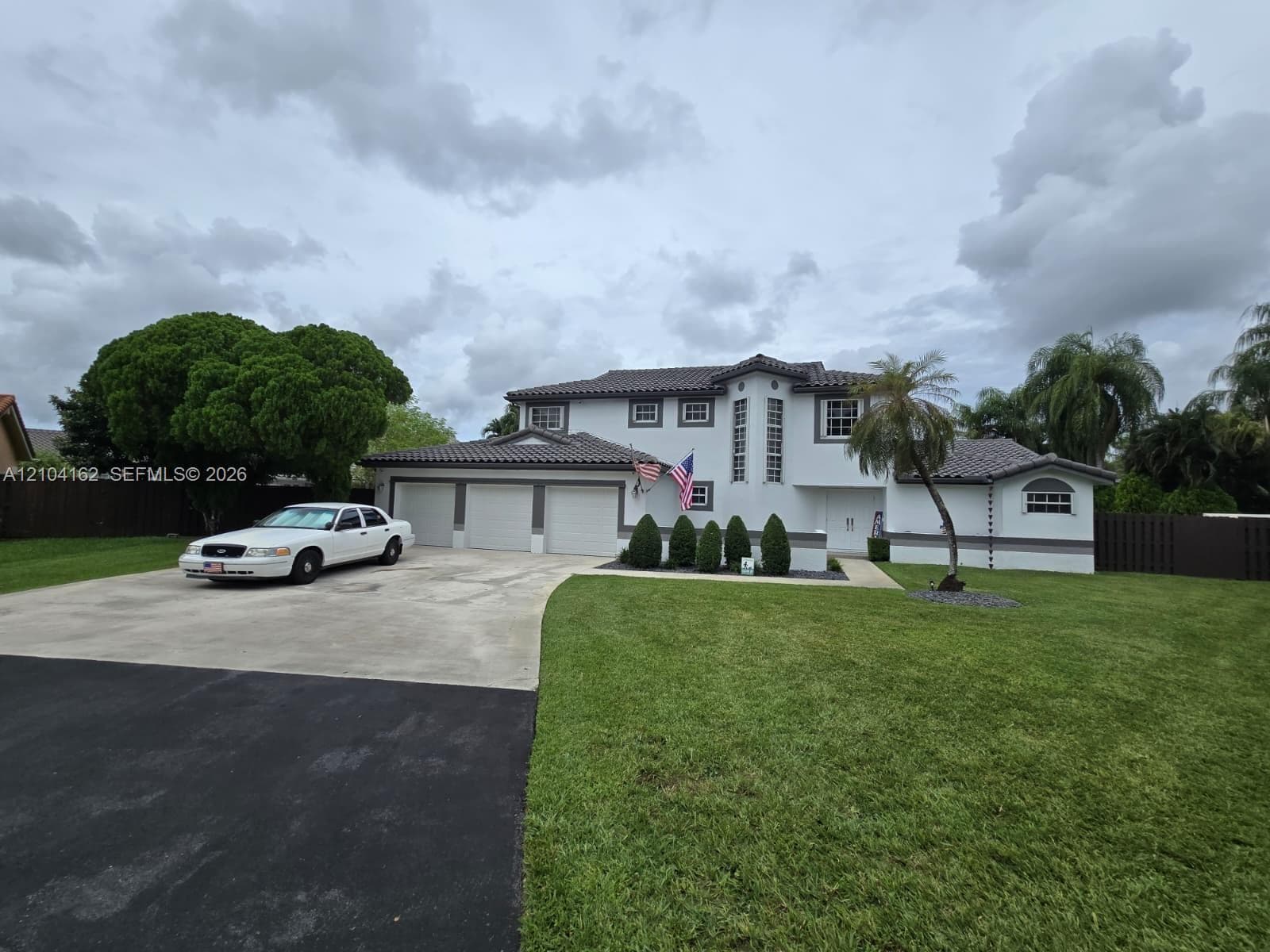 4371 SW 155th Ct photo 2