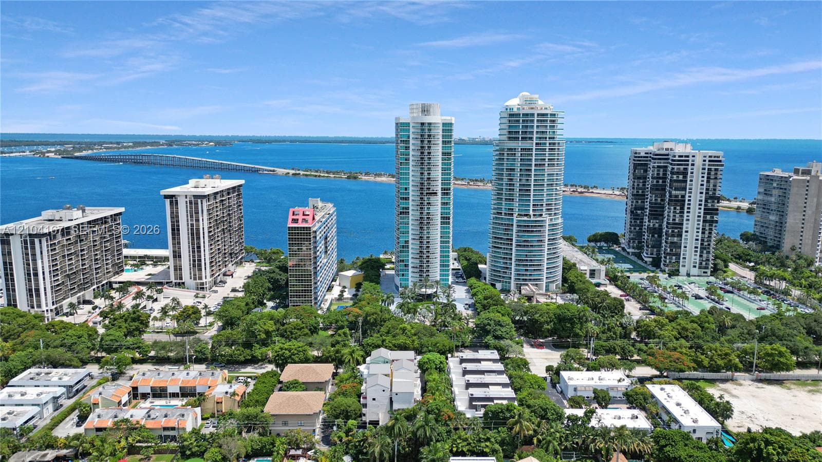 Skyline on Brickell · #2011 in Miami - Photo 2