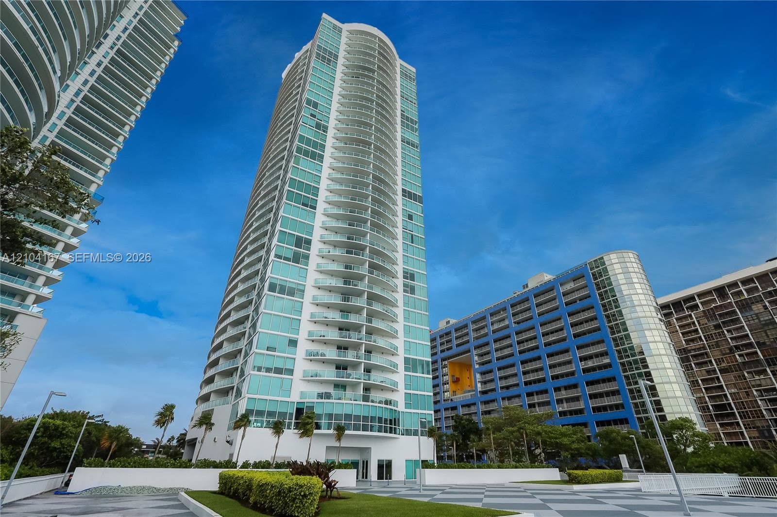 Skyline on Brickell · #2011 in Miami - Photo 7