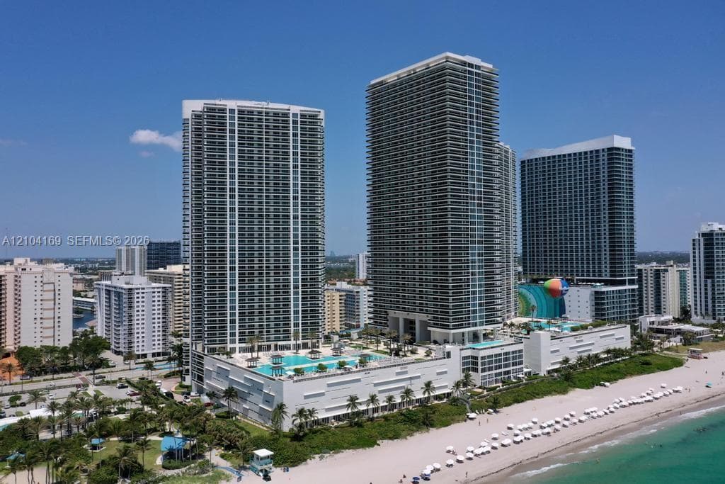 BEACH CLUB CONDO 1 · #LP4204 in Hallandale Beach - Photo 40
