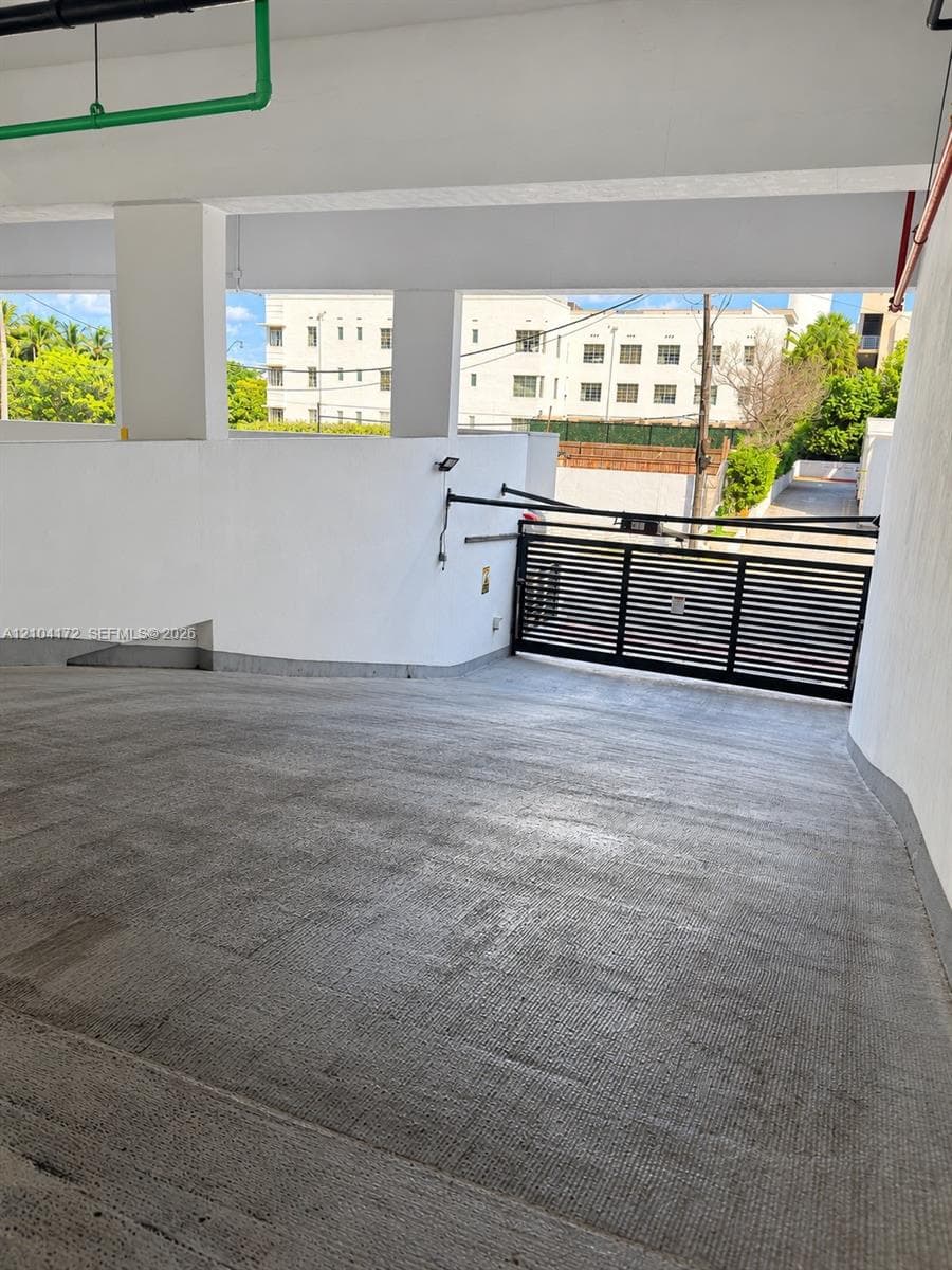 CLEARVIEW TOWERS CONDO · #410 in Miami Beach - Photo 31