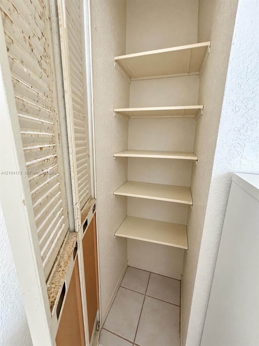 CLEARVIEW TOWERS CONDO · #410 in Miami Beach - Photo 21