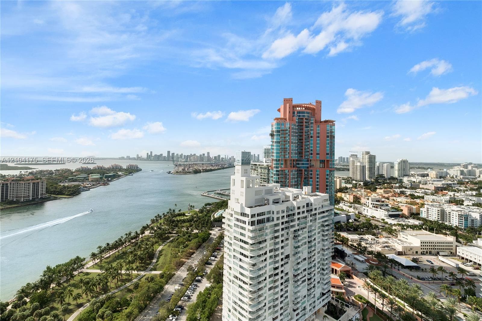 Continuum South · #2902 in Miami Beach - Photo 5