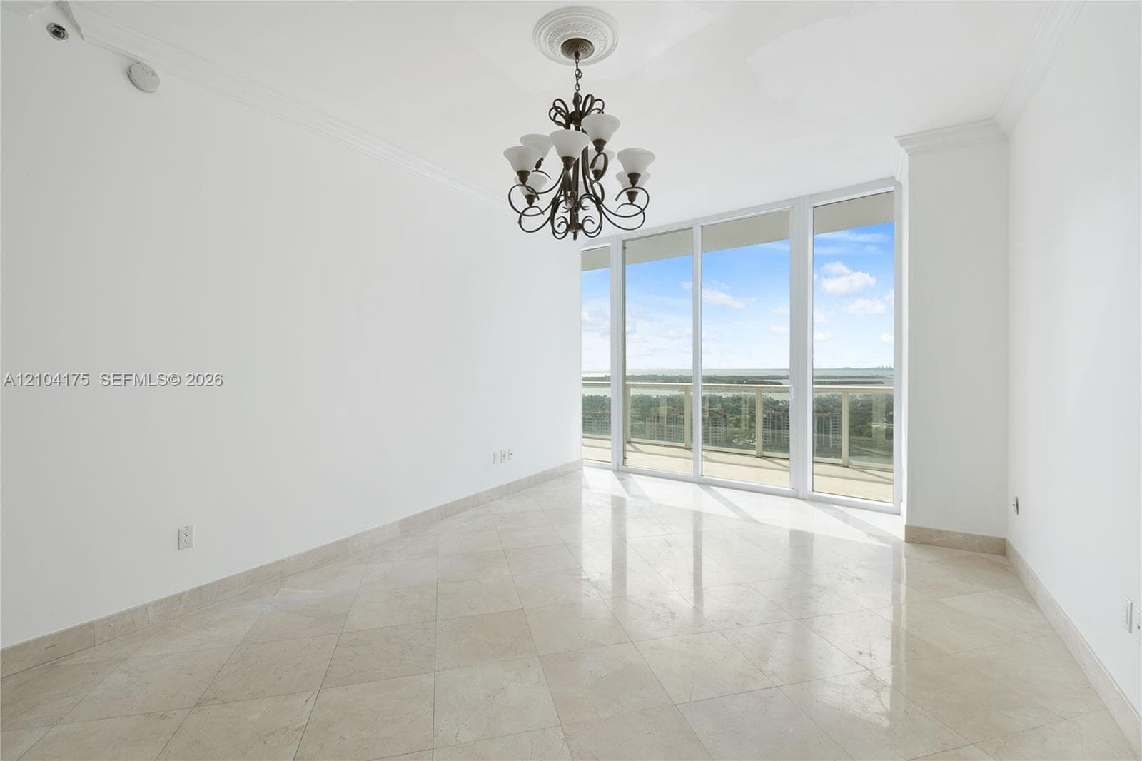 Continuum South · #2902 in Miami Beach - Photo 8