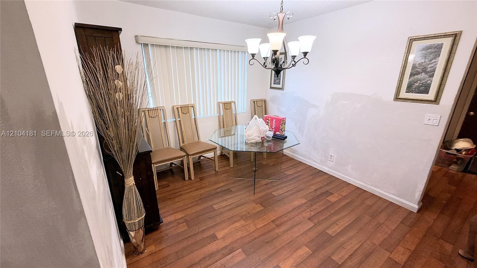 2317 Hope St photo 10