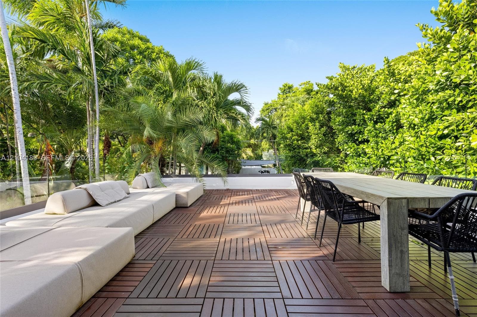 250 S Hibiscus Dr photo 33