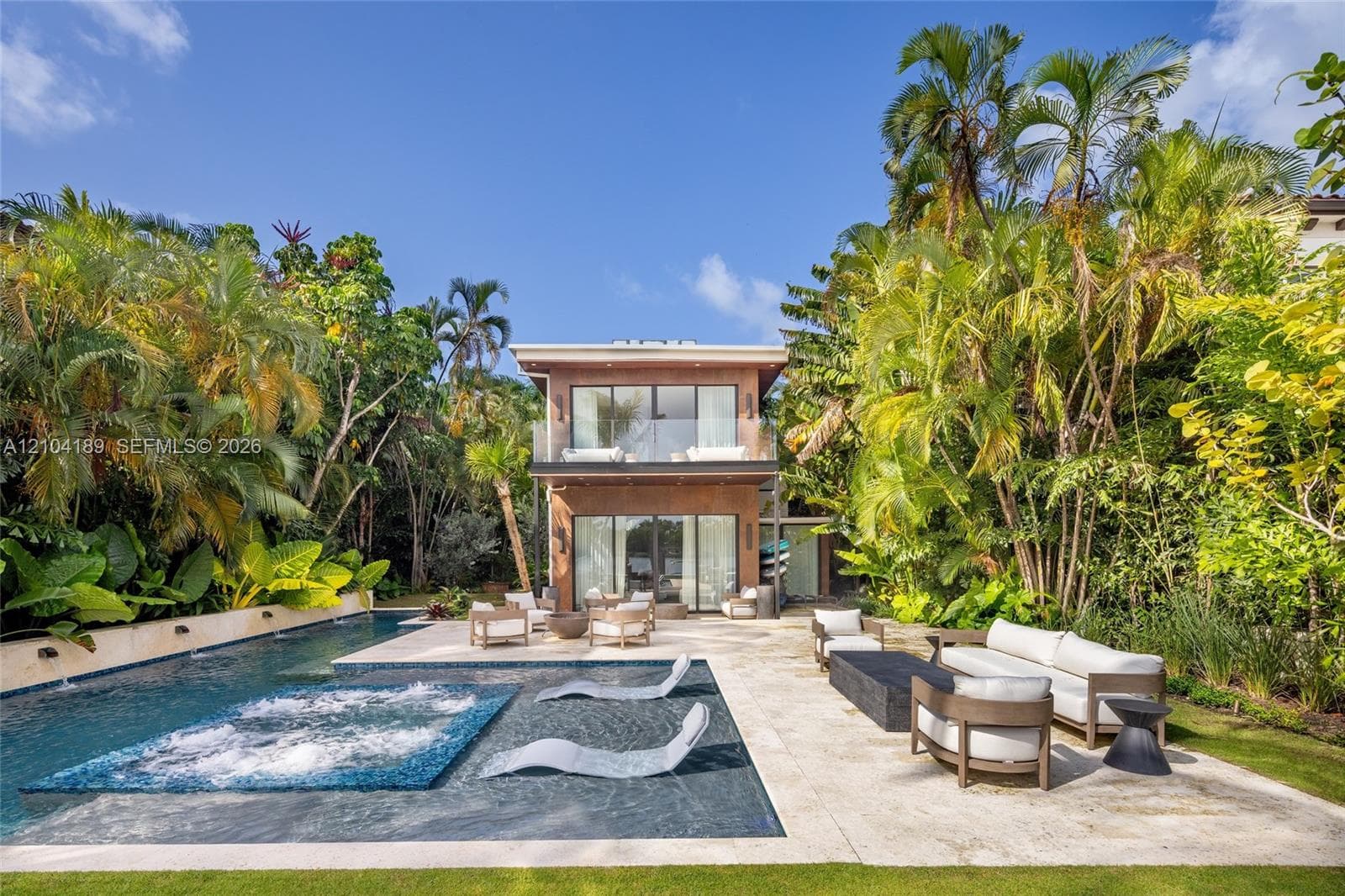 250 S Hibiscus Dr photo 39