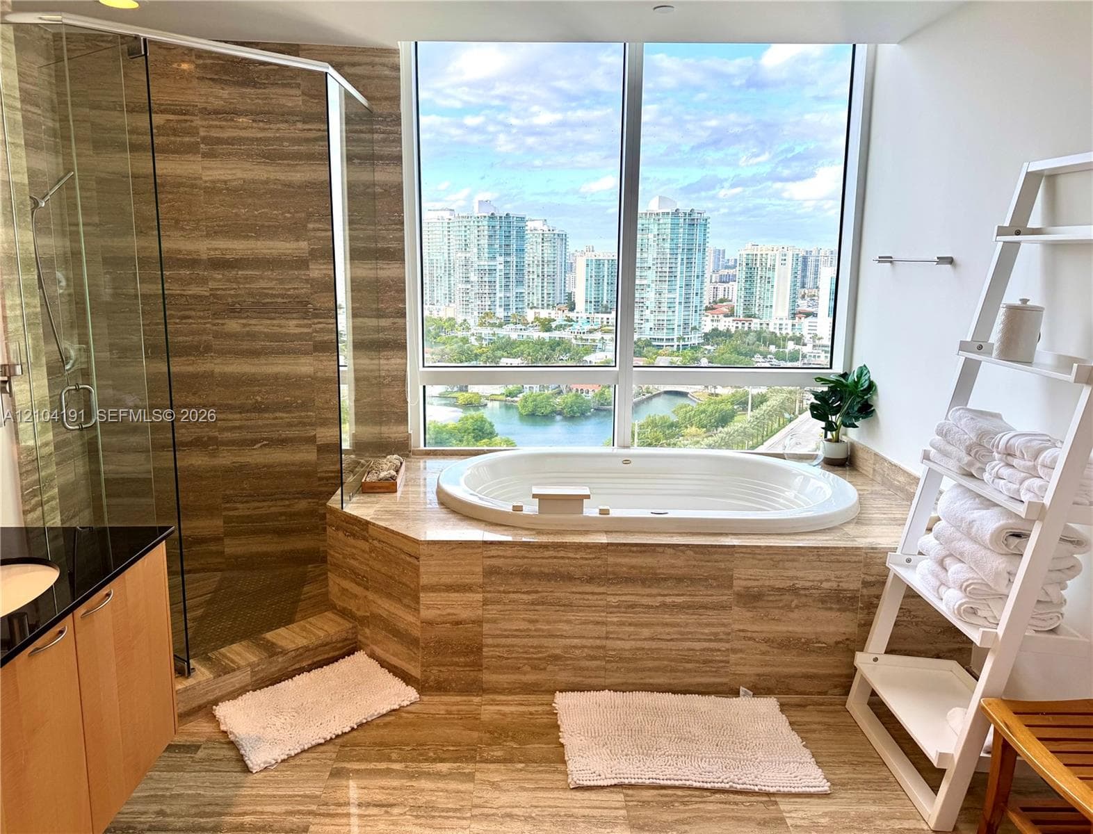 Trump Tower II · #1804 in Sunny Isles Beach - Photo 27