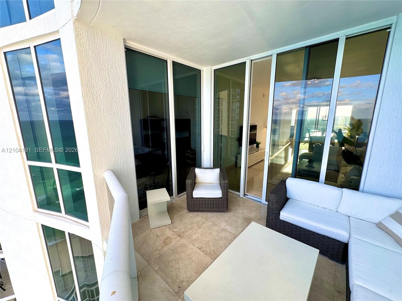 Trump Tower II · #1804 in Sunny Isles Beach - Photo 7