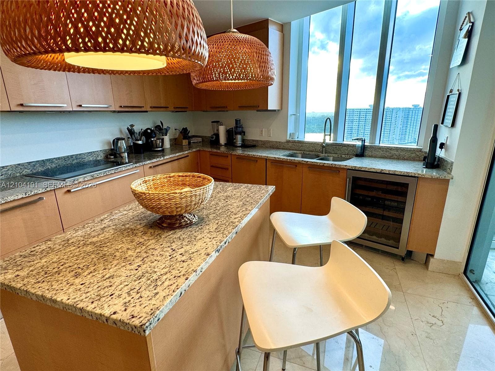 Trump Tower II · #1804 in Sunny Isles Beach - Photo 20