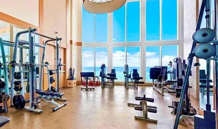 Trump Tower II · #1804 in Sunny Isles Beach - Photo 39