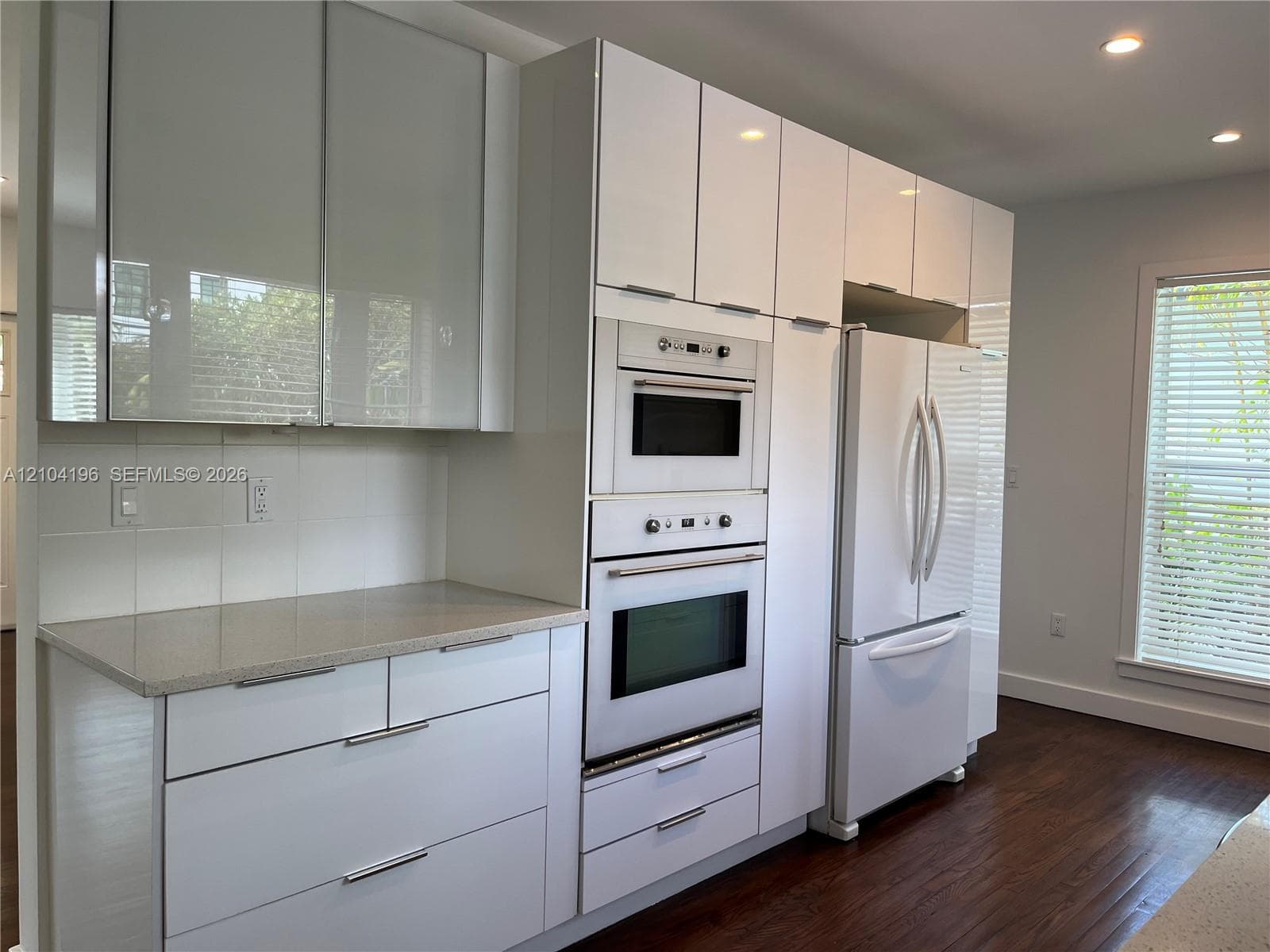 317 Fluvia Ave photo 10