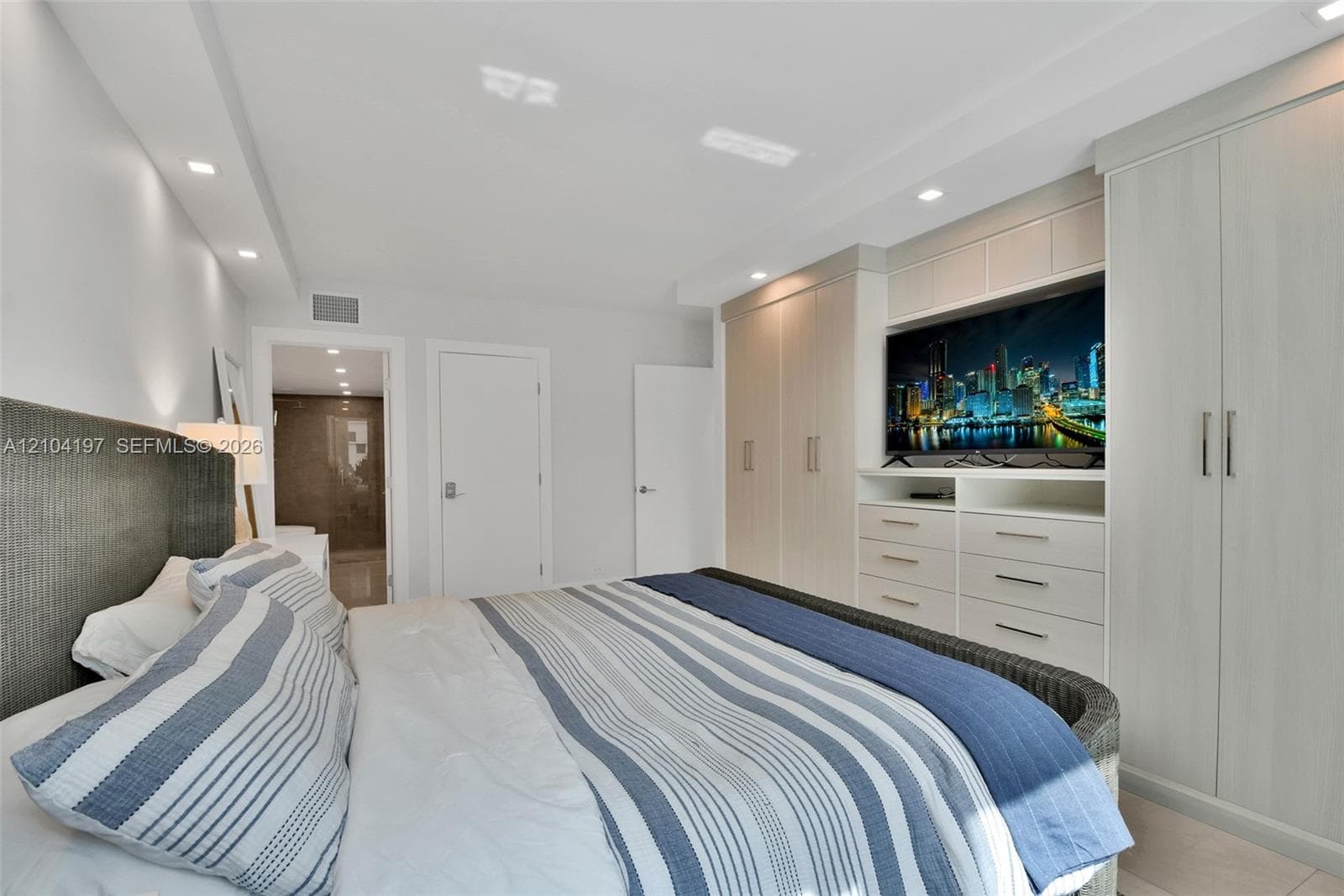 Roney Palace · #303 in Miami Beach - Photo 13