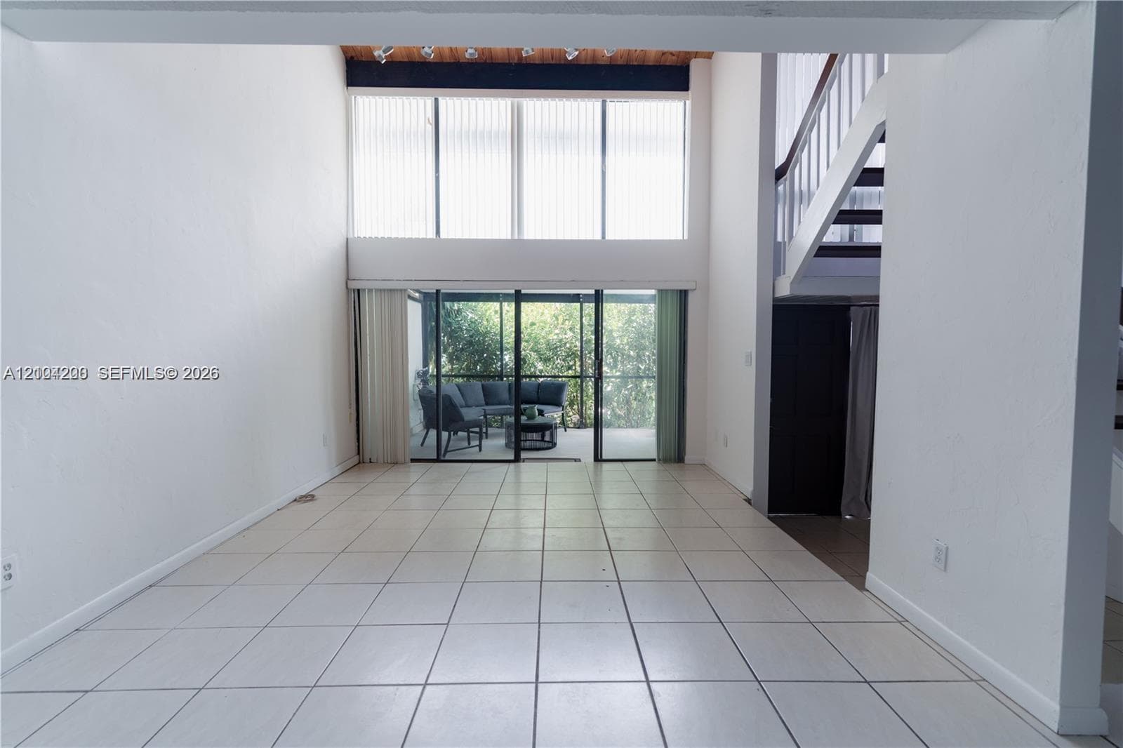 19200 NE 25th Ave #322C photo 2