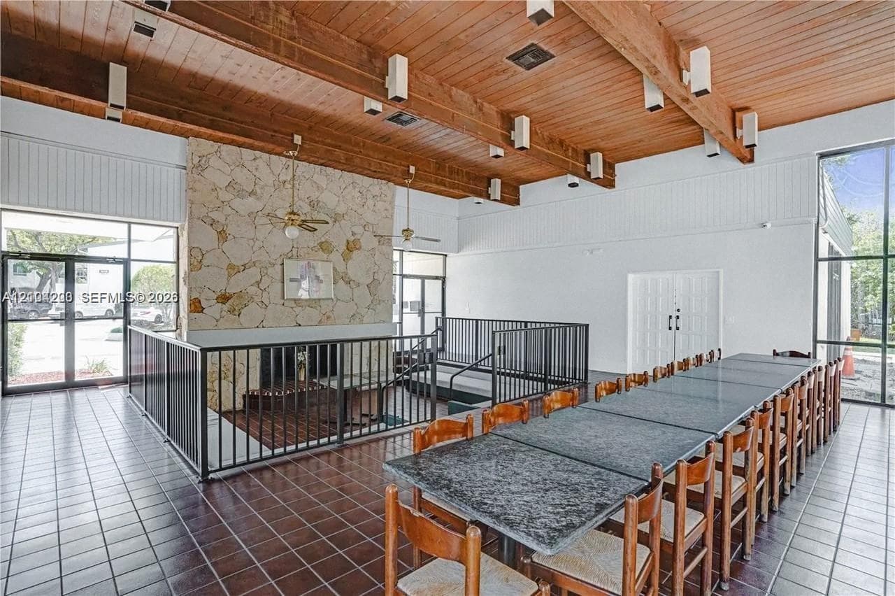 19200 NE 25th Ave #322C photo 20
