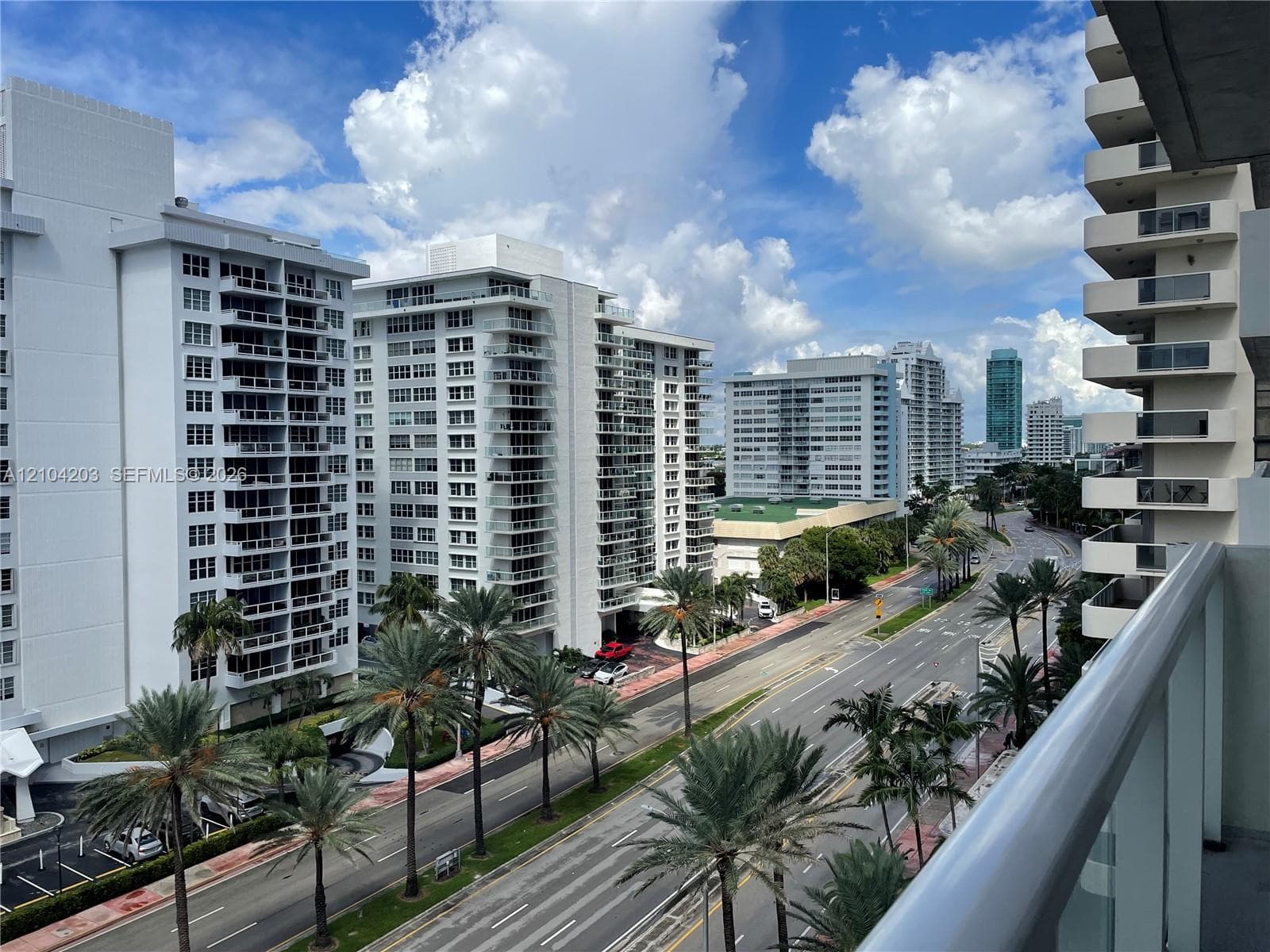 ARLEN BEACH CONDO · #911 in Miami Beach - Photo 21
